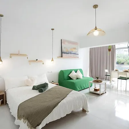 Paradise Studio Bel Air Apartment